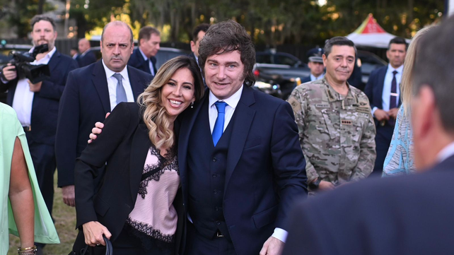 Romina Diez junto a Milei: Hacía décadas que no venía un presidente para esta fecha a Santa Fe