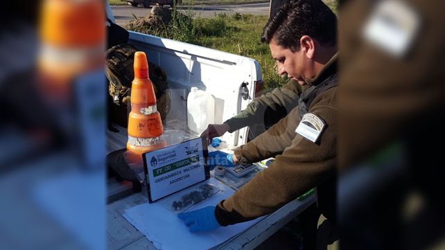 Gendarmería detuvo a un hombre con más de un kilo de cocaína en el estómago