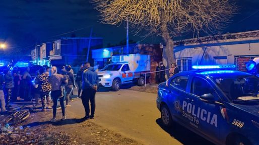 Otro asesinato en Rosario: un hombre fue ejecutado en un pasillo de barrio Larrea