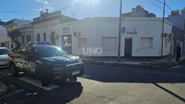 Ladrones ingresaron por los techos, desactivaron la alarma y sustrajeron dinero de la administración de la empresa Desarrollos Inmobiliarios