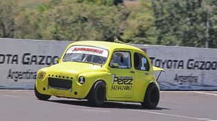 El autódromo del Club de Volantes Entrerrianos de Paraná recibirá la última fecha del Turismo Zonal Santafesino.