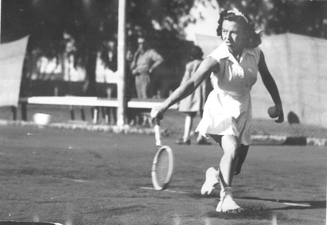 Destacada. Mary Terán fue una de las pioneras del tenis en Argentina.