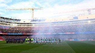 Barcelona volvió al Camp Nou: goleada, show de Yamal y ¡ovación a Messi!