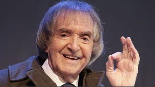 Carlitos Balá tiene 97 años y fue internado tras una descompensación en su domicilio.