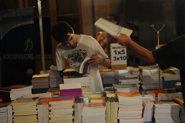 Mañana abre sus puertas en la Estación Belgrano una nueva Feria del Libro