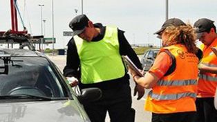Plena validez de las autorizaciones para conducir vehículos, expedidas por Escribanos