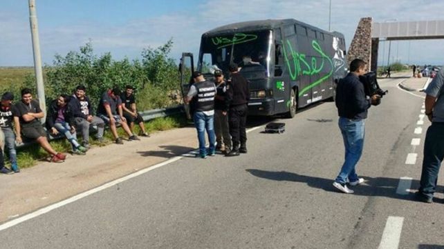 Encontraron droga en un colectivo del cantante Ulises Bueno