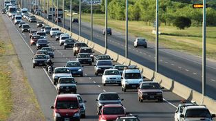 Detuvieron a chico de 11 años que conducía en la autopista Buenos Aires-La Plata