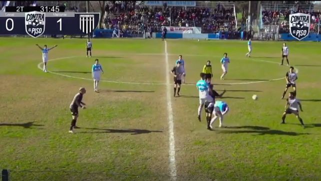 Clásico de Alcorta: un jugador le pateó la cabeza a un rival y fue suspendido por tres años