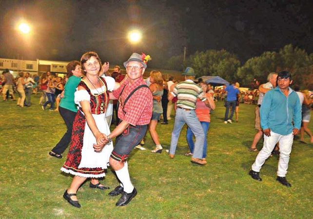 Una nueva edición exitosa de la Fiesta de la Cerveza en Crespo