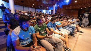 En el auditorio del Banco Macro de Rosario, se lanzó el Torneo Regional del Litoral 2026.
