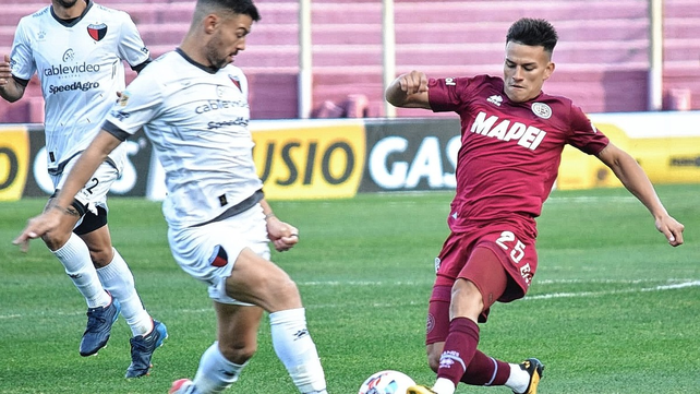 Colón sufrió una dura derrota ante Lanús en La Fortaleza