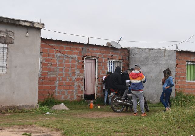 Una de las recompensas se refiere a la muerte de un joven apuñalado en 2020.