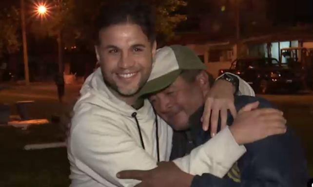 El emotivo reencuentro del joven y el cartonero que se hicieron virales