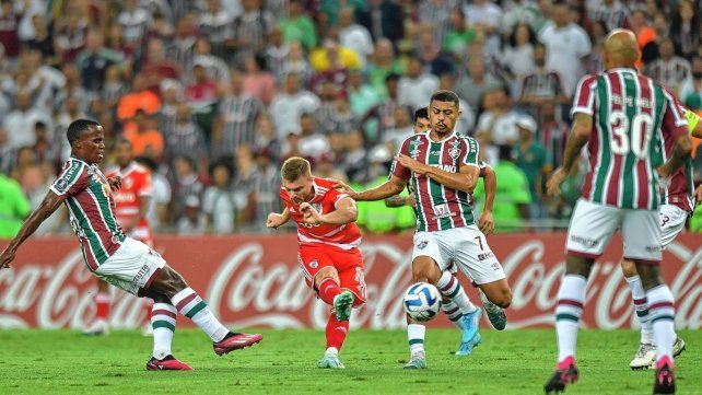 River no pudo en Brasil.