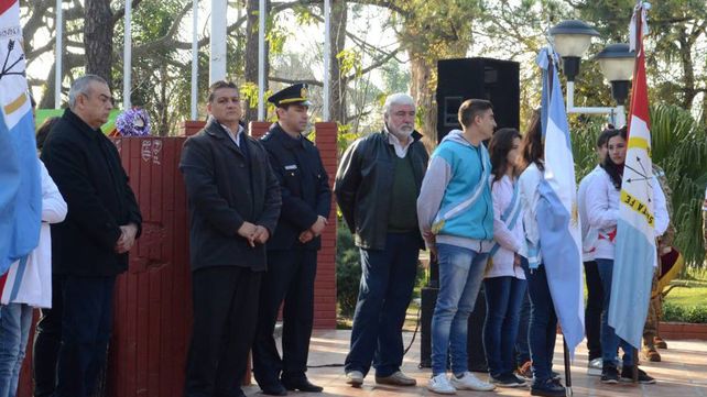 Protocolar. El presidente comunal Uliambre