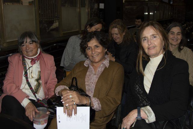 Silvia Di renzo, Fanny Olivera y Teresa Cúllen.