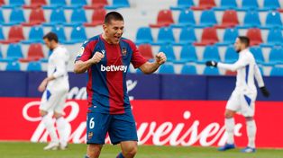 Oscar Duarte juega en el Saprissa, tiene 35 años y jugó tres campeonatos mundiales con Costa Rica.&nbsp;