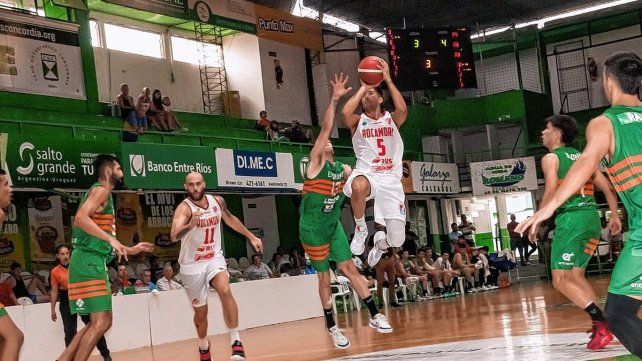 El juego entre los dos representativos entrerrianos se disputó en el Gigante Verde en la mañana del sábado.