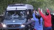 Traslado. Medina fue vivado por parte de su tropa frente a Tribunales.