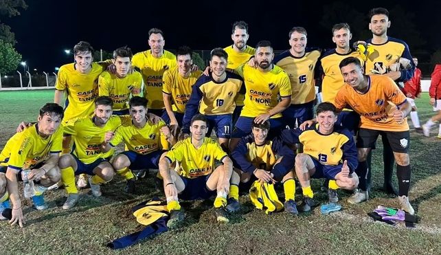 Ganadores. El amarillo de Bombal fue más que el rojo de Firmat: 2-1.