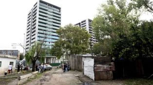 Diputado propuso construir torres en los asentamientos de Puerto Norte