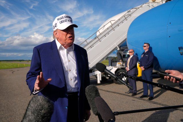 Trump retrasa hasta el 9 de julio los aranceles del 50 % a la Unión Europea