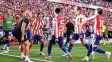 Atlético de Madrid venció al Real Madrid en un derbi caliente y quedó como escolta