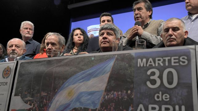 Paro y movilización. Los convocantes son el Frente Sindical