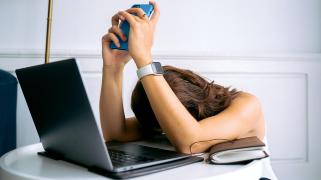 El fin del pago del roaming internacional seguirá quedando pendiente.