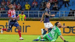 Un club de Primera preguntó por Kevin Zenón