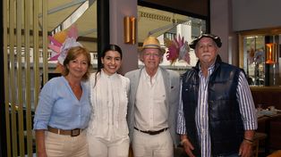 Ciclo con Meriendas con Historia en confitería Augustus