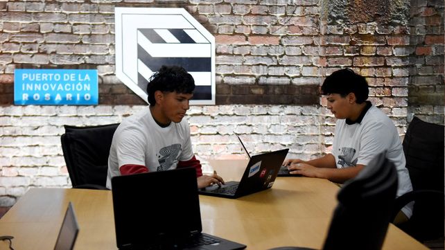 Empleo joven. La inserción y formalización laboral de los jóvenes es uno de los grandes desafíos.