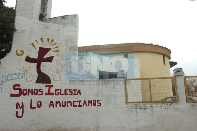 Padres y alumnos se manifestaron en apoyo al docente acusado de abuso