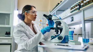 Solo los bioquímicos de algunos departamentos de Santa Fe cobrarán copagos