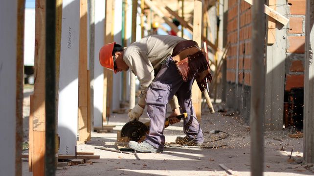 La construcción subió 7
