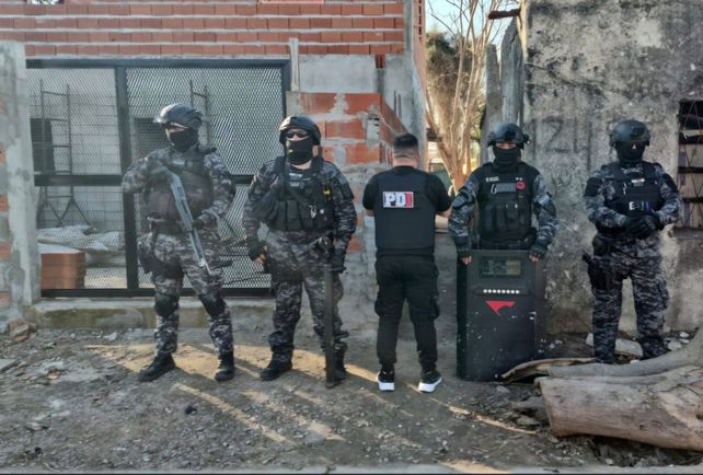 San Lorenzo: una investigación por amenazas derivó en el secuestro de drogas y más de $2