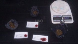 Llevaba droga para su pareja