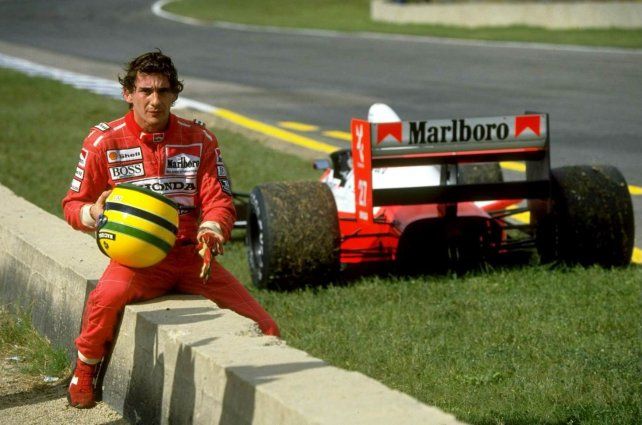 Ayrton Senna dejó un histórico legado en la Fórmula 1 tras su muerte tres décadas atrás.