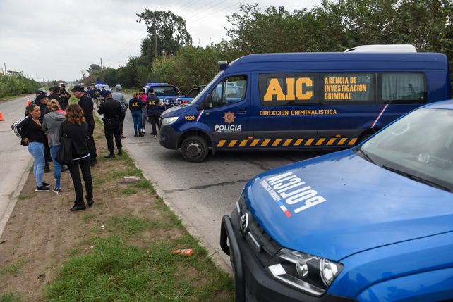 Hallaron el cuerpo de un hombre maniatado en una bolsón para transportar arena
