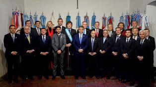 Gobernadores fueron convocados por Milei para una reunión el próximo jueves&nbsp;