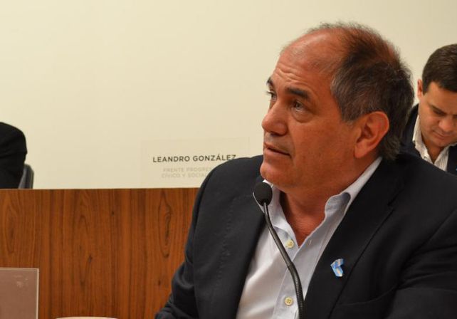 Aprueban estacionamiento vehicular en calles aledañas a avenida General Paz