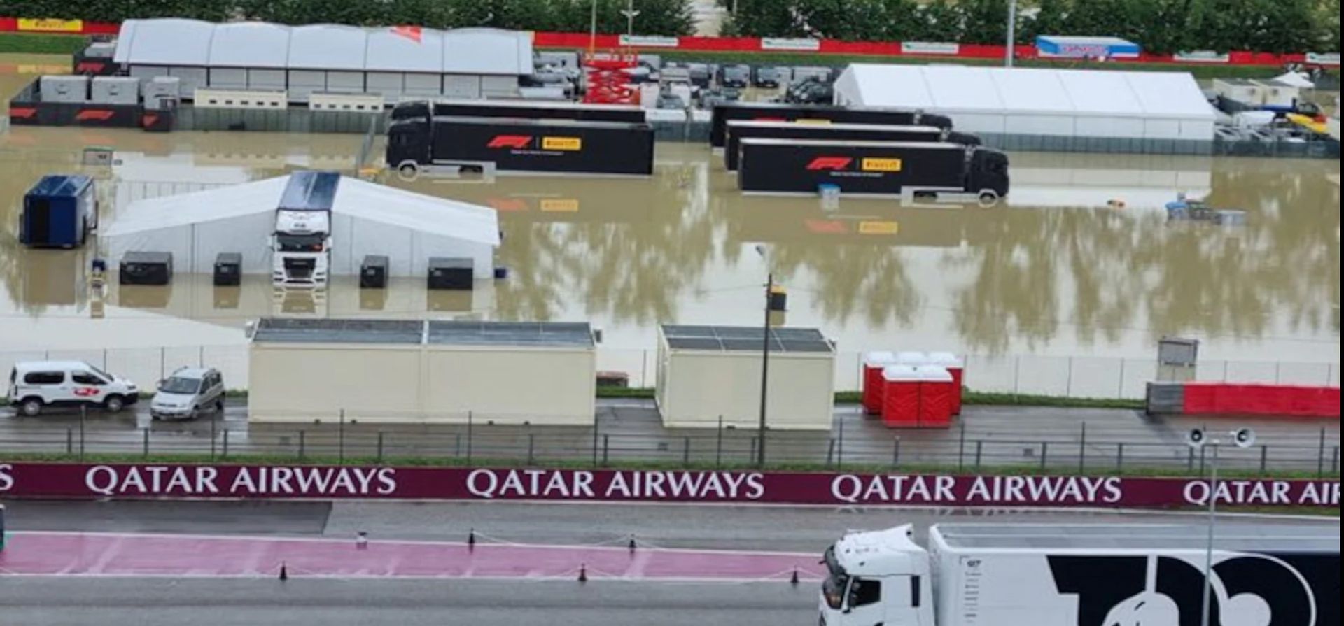 El icónico circuito de Imola también quedó inundado.