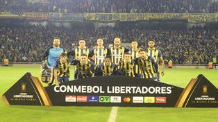 Los once de Central que salieron al campo en el trascendental partido ante Caracas por la Copa Libertadores.
