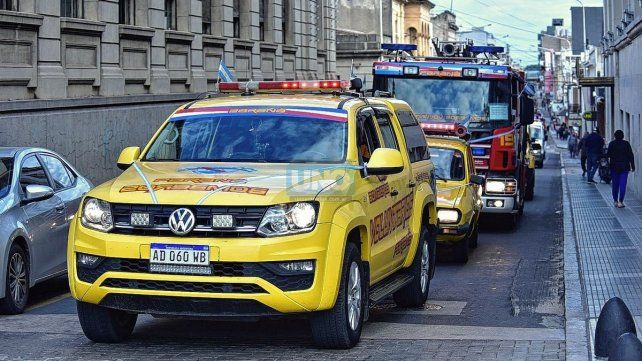 La comunidad saludó a los Bomberos Voluntarios en su día
