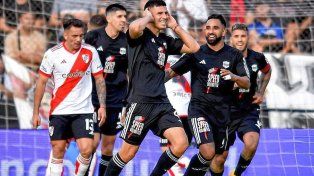 Riestra y Argentinos quieren levantar cabeza en la Liga Profesional
