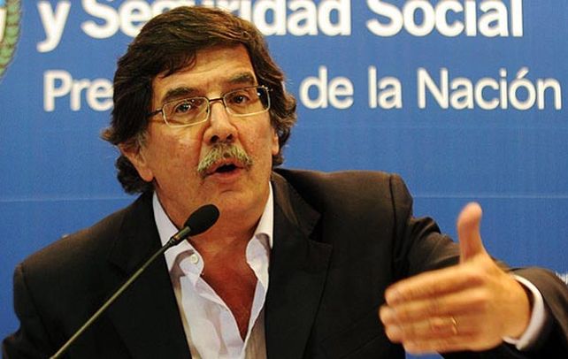 Optimista. El ministro de Educación resaltó alcances de la propuesta estatal.