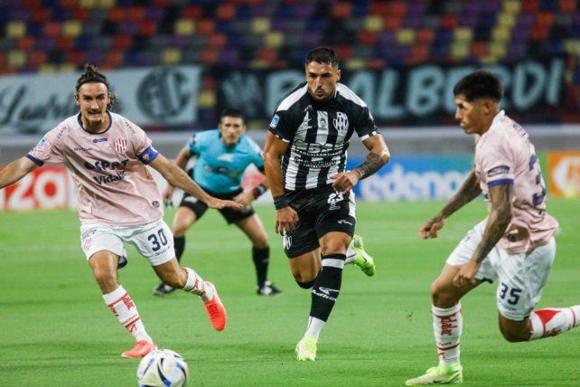 Unión, en modo off: el tropiezo de Santiago del Estero que enciende las alarmas