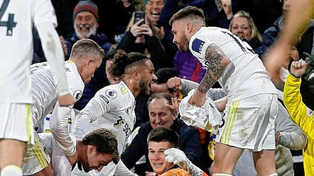 El Leeds de Bielsa empató de manera agónica ante el Brentford