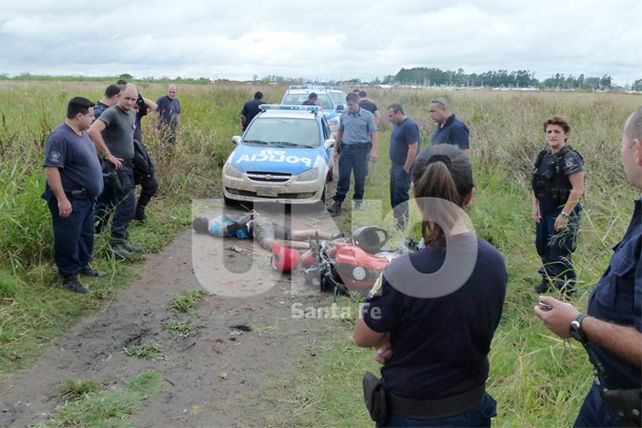 Cinematográfica persecución policial con una lluvia de balazos y dos delincuentes detenidos